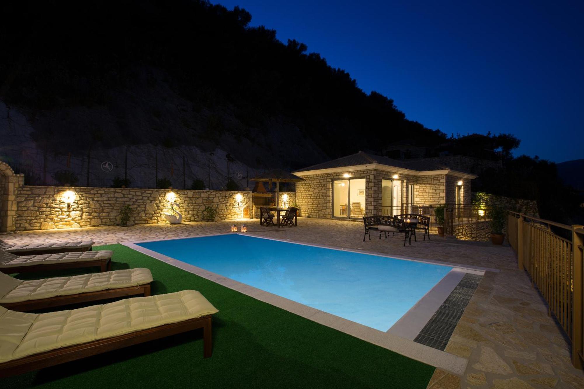 Neora Villa *